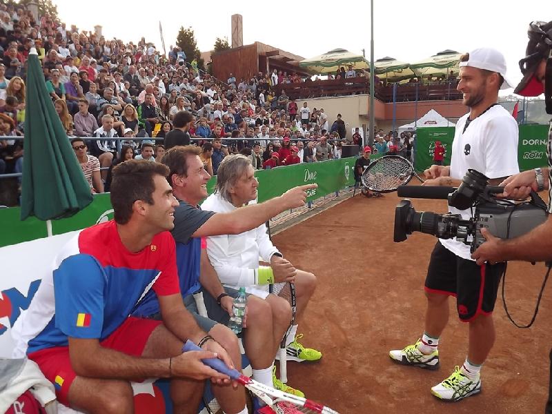 Meci demonstrativ la BRD Brasov Challenger