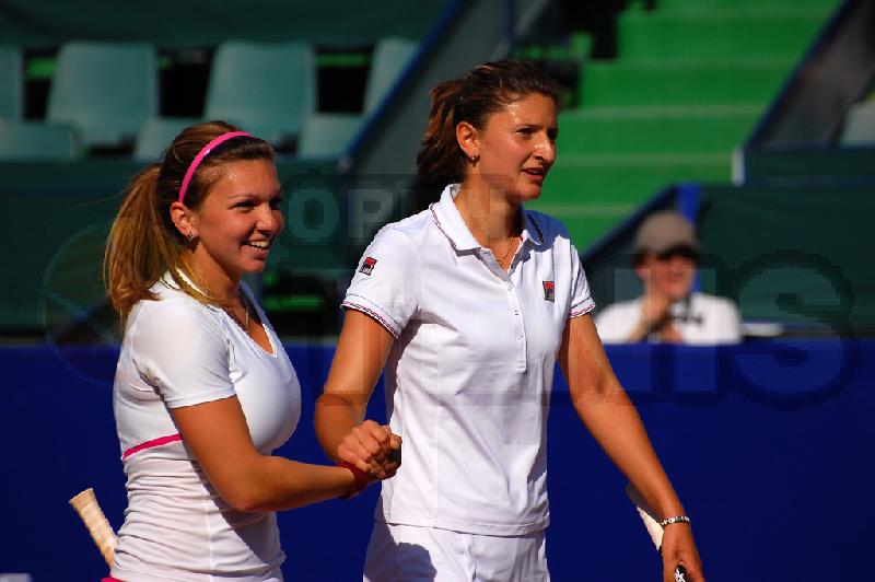 Begu si Halep victorioase la dublu