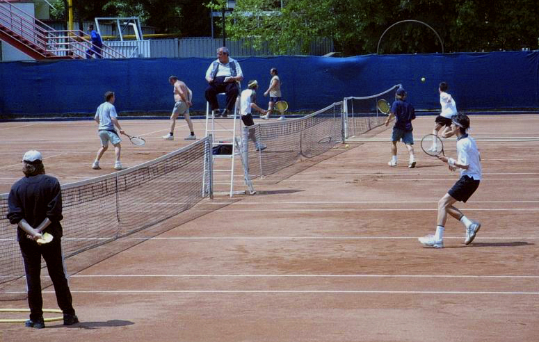 16 echipe se vor confrunta in cadrul Lyceum Open Tenis Cup