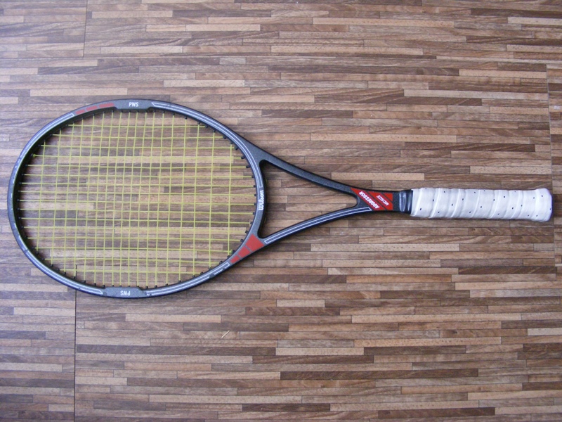 Wilson Aggressor Midsize (acelasi mold ca si Pro Staff 85)