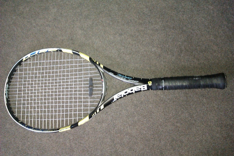 Vand racheta tenis