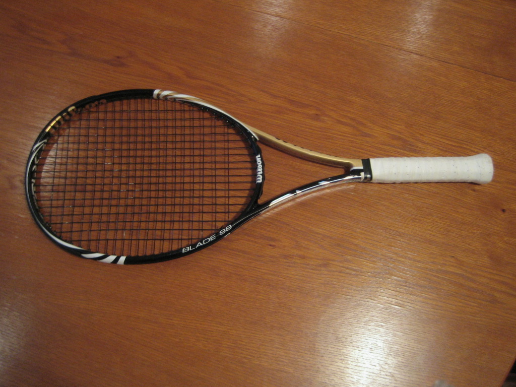 Racheta Wilson BLX Blade 98