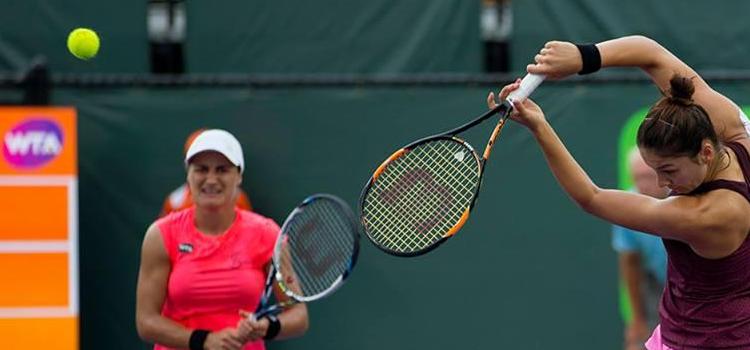 Monica Niculescu joacă pentru un loc în finală