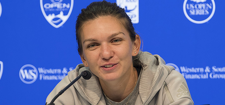 Imagini de la conferinţa de presă susţinută de SIMONA HALLEP după meciul cu Anastasija Sevastova