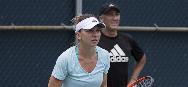 Imagini de la antrenamentul susţinut luni de SIMONA HALEP la Cincinnati