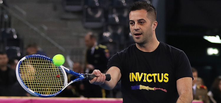 Imagini de la antrenamentul de vineri al Anei Bogdan, Simonei Halep şi echipei Invictus