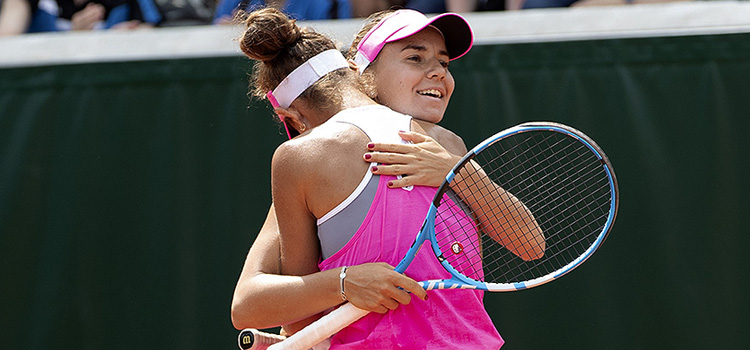 Bara şi Buzărnescu le-au învins pe Knoll şi Smith