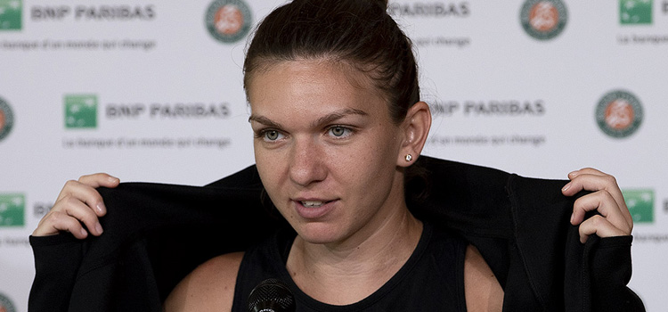 Halep domină autoritar ambele clasamente