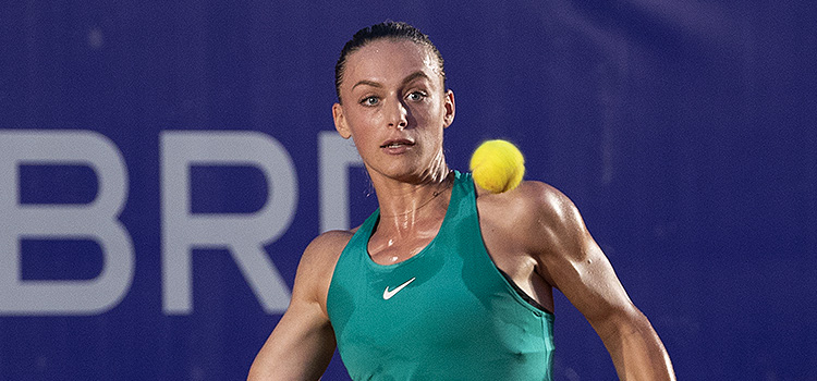 Imagini de la meciul Ana Bogdan - Anna Karolina Schmiedlova din turul 1 la BRD Bucharest Open