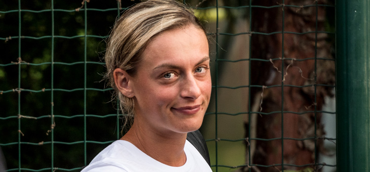 Trei românce joacă, azi, la New Haven