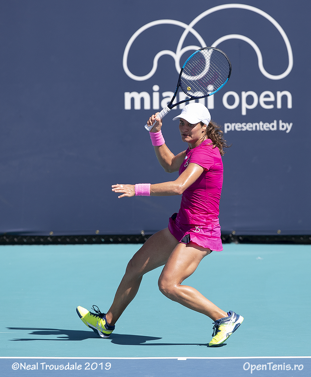 Imagini de la meciul Monica Niculescu - Kateryna Kozlova din turul 2 al