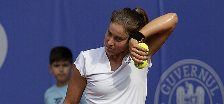 Imagini de la meciul Laura Ioana Paar - Anna Bondar 2-6,2-6 din Turul 1 al calificărilor